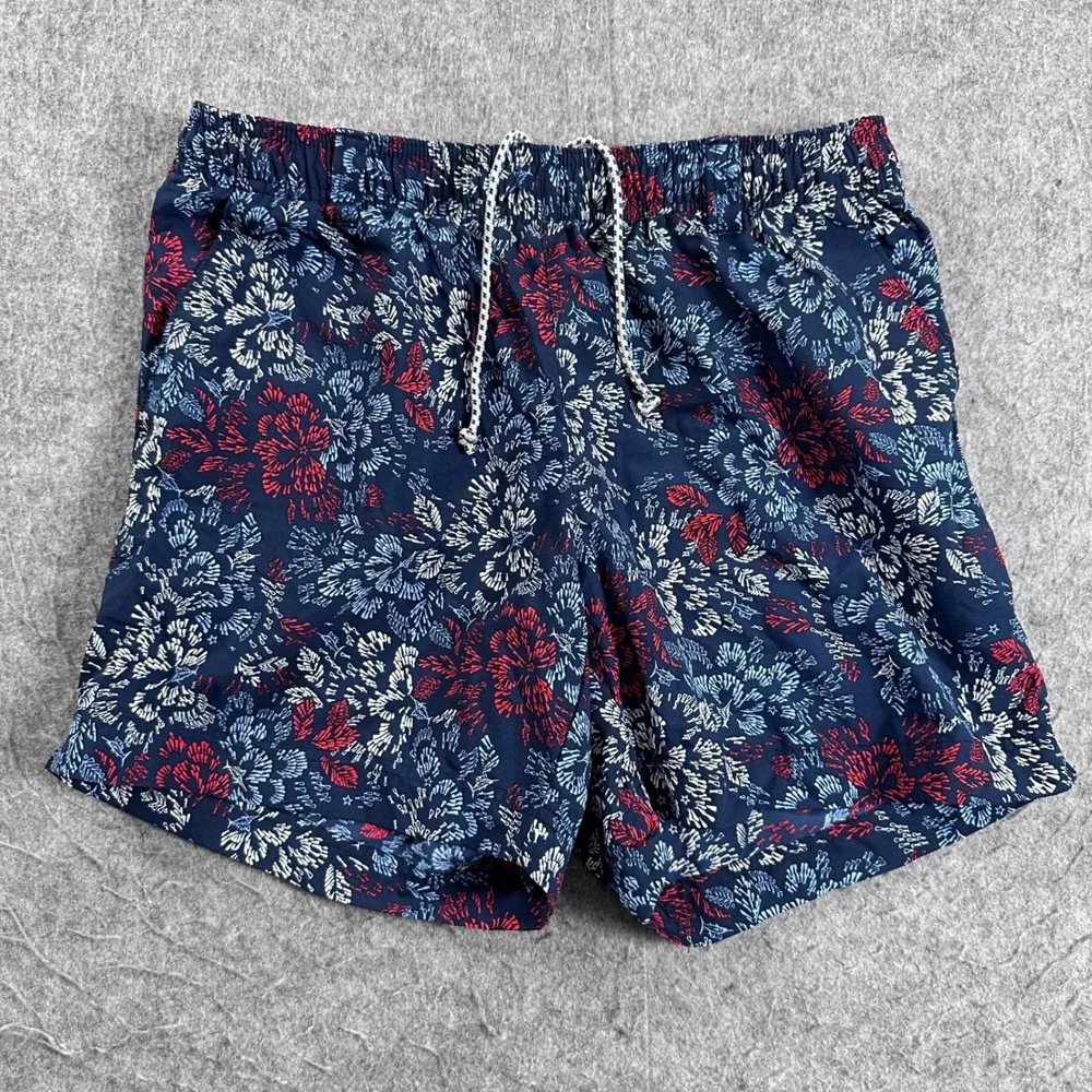 Columbia PFG Mens Medium Navy Blue Red Floral Fish Print 5 Inch Inseam Shorts